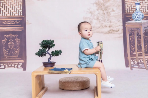 乐陵宝宝几个月翻身才正常